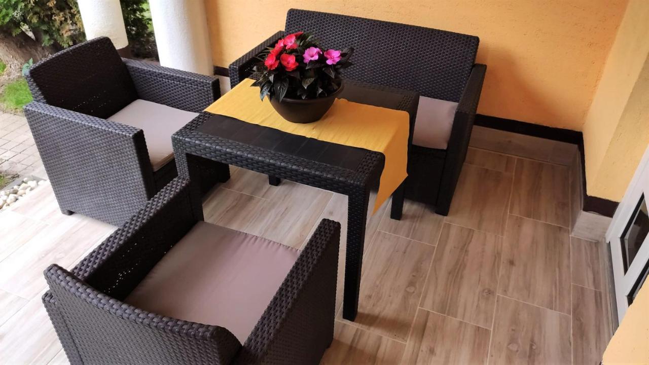 Helena Studio Apartman Siofok Bagian luar foto