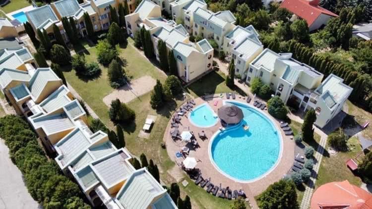 Helena Studio Apartman Siofok Bagian luar foto